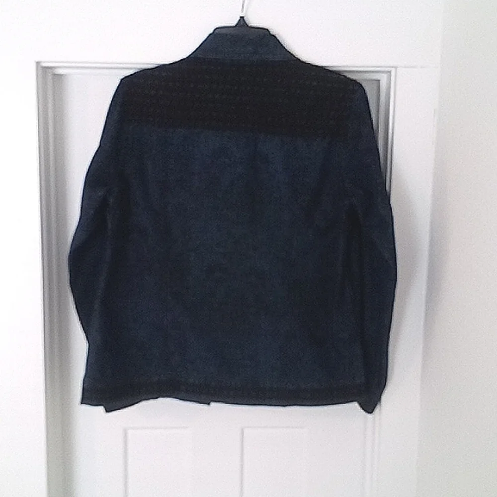 New Direction Snake Pattern Jean Jacket - Picture 7 of 7